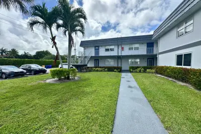 337 Saxony H Way, Delray Beach: photo 1 of 17