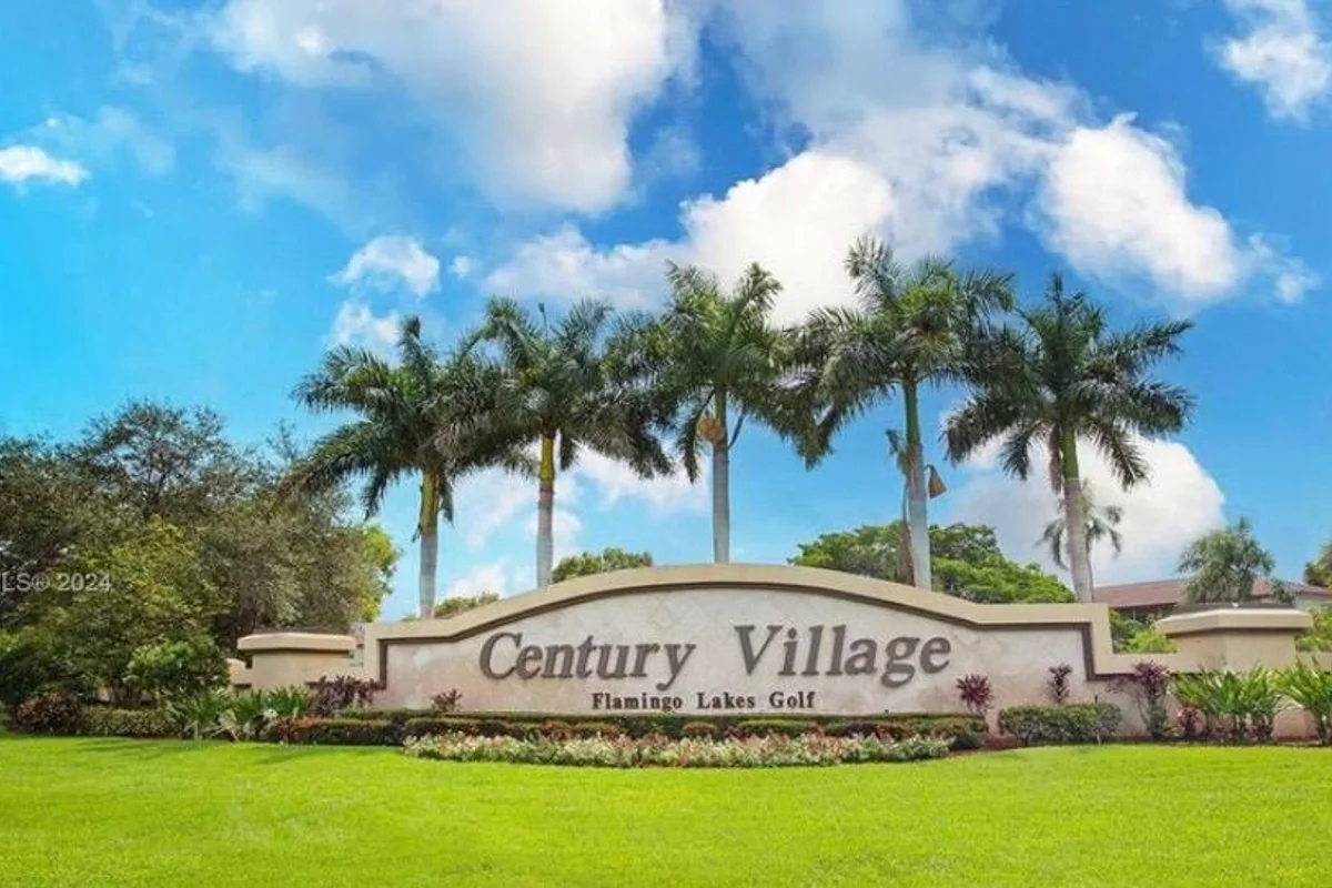 1400 SW 131st Way #408q, Pembroke Pines: photo 1 of 27