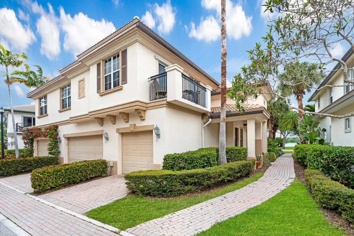179 Evergrene Pkwy, Palm Beach Gardens: photo 1 of 53