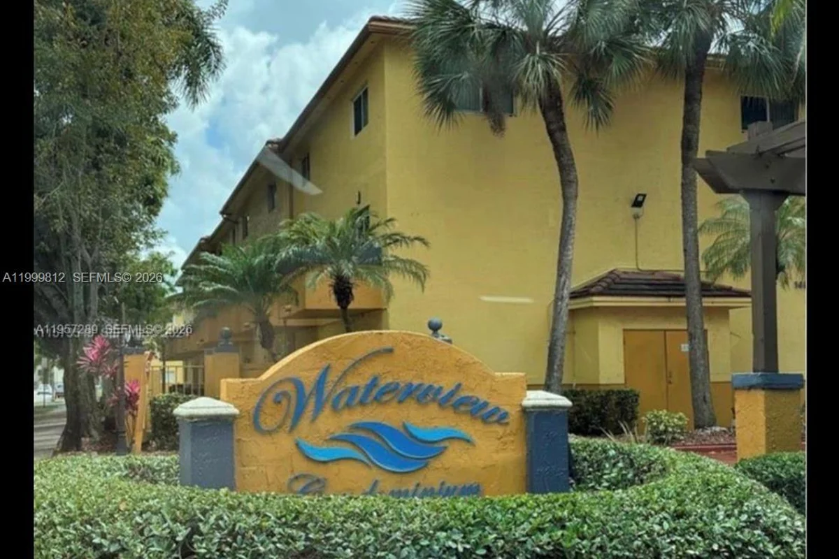 8270 SW 149th Ct #10-209, Miami: photo 1 of 32