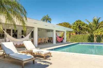 13303 SW 58th Ave, Pinecrest: photo 1 of 28
