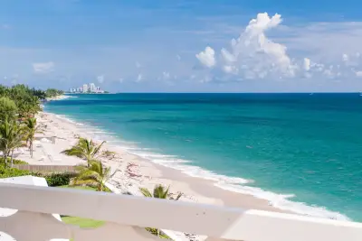100 Sunrise Ave #404, Palm Beach: photo 1 of 24
