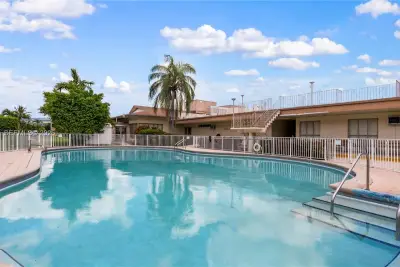 16900 NE 14th Ave #204, Miami: photo 1 of 29