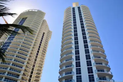 18683 Collins Ave #508, Sunny Isles Beach: photo 1 of 20