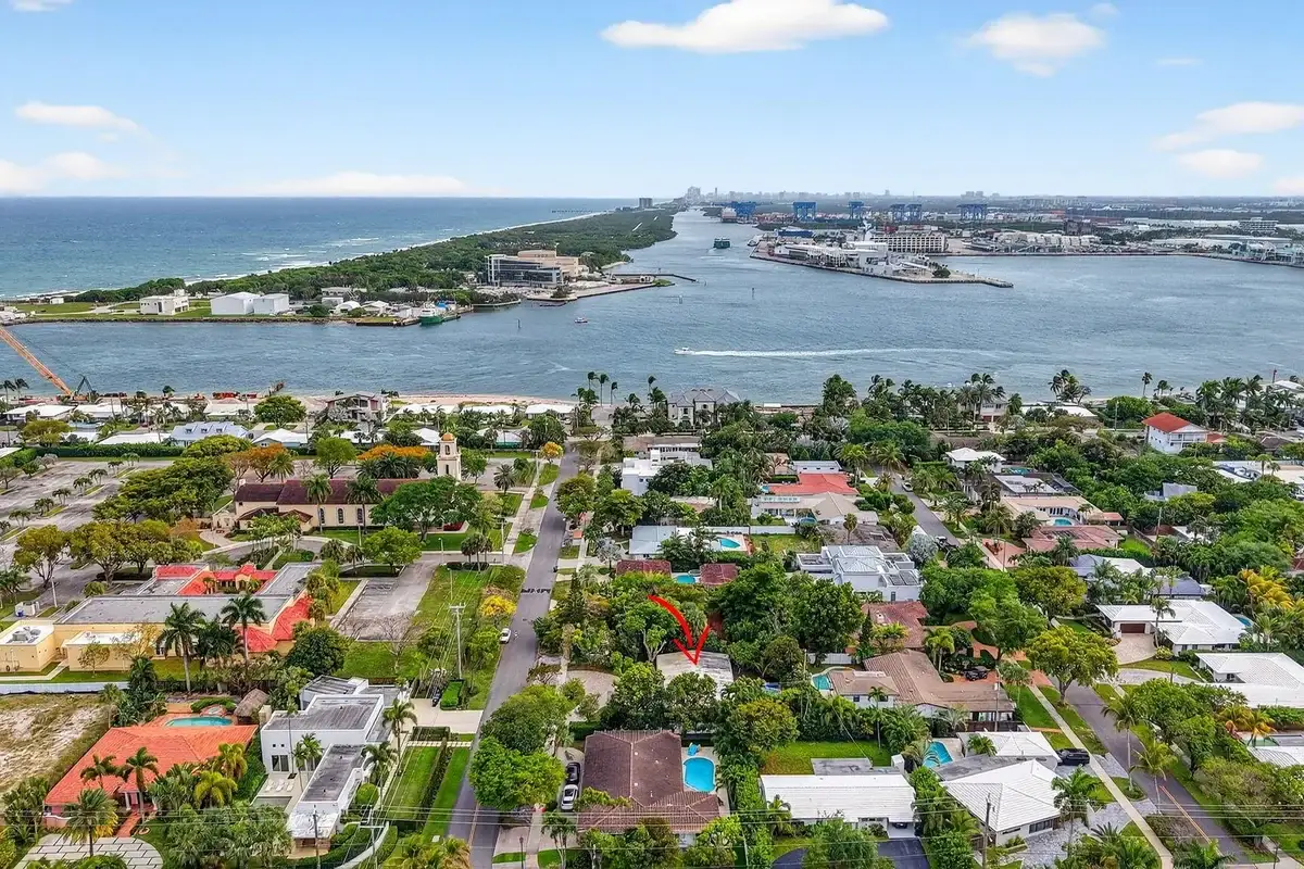 1935 SE 25th Ave, Fort Lauderdale: photo 1 of 71