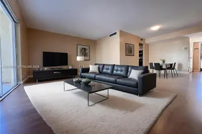 3300 Spanish Moss Ter #206, Lauderhill: photo 1 of 28
