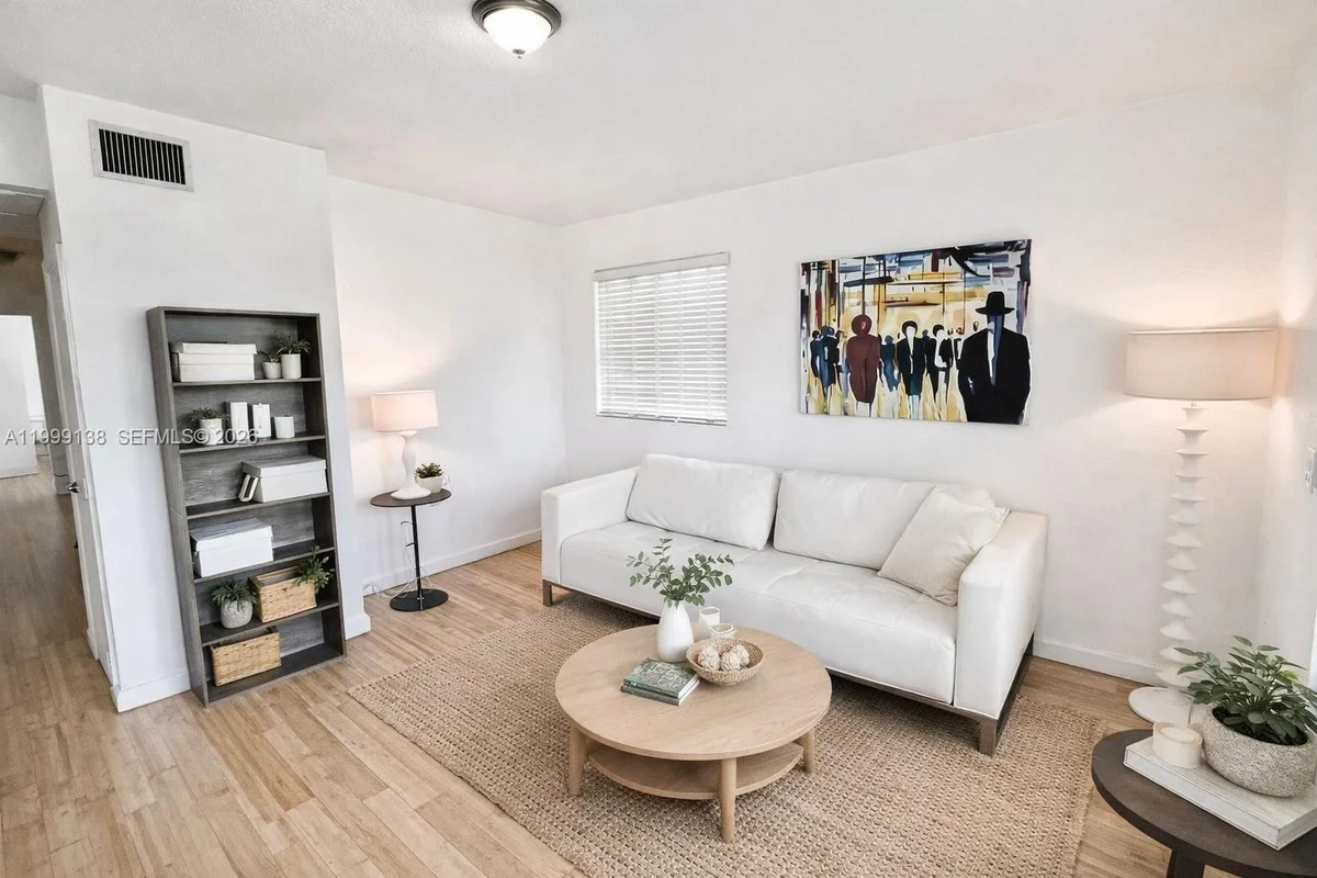 3915 N Meridian Ave #101, Miami Beach: photo 1 of 20