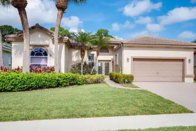 3755 Spring Crest Ct, Lake Worth: photo 1 of 48