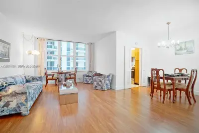 4747 Collins Ave #1108, Miami Beach: photo 1 of 17
