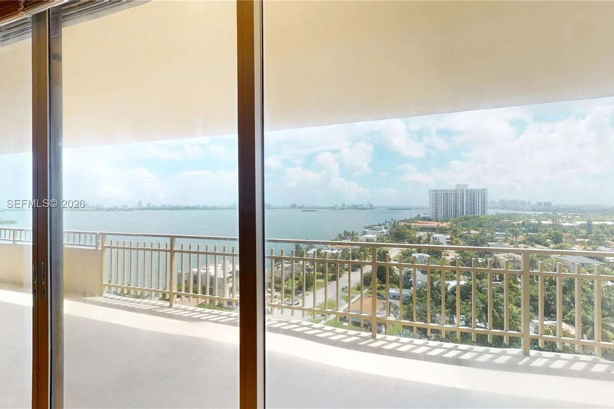 11113 Biscayne Blvd #1251, Miami: photo 1 of 29