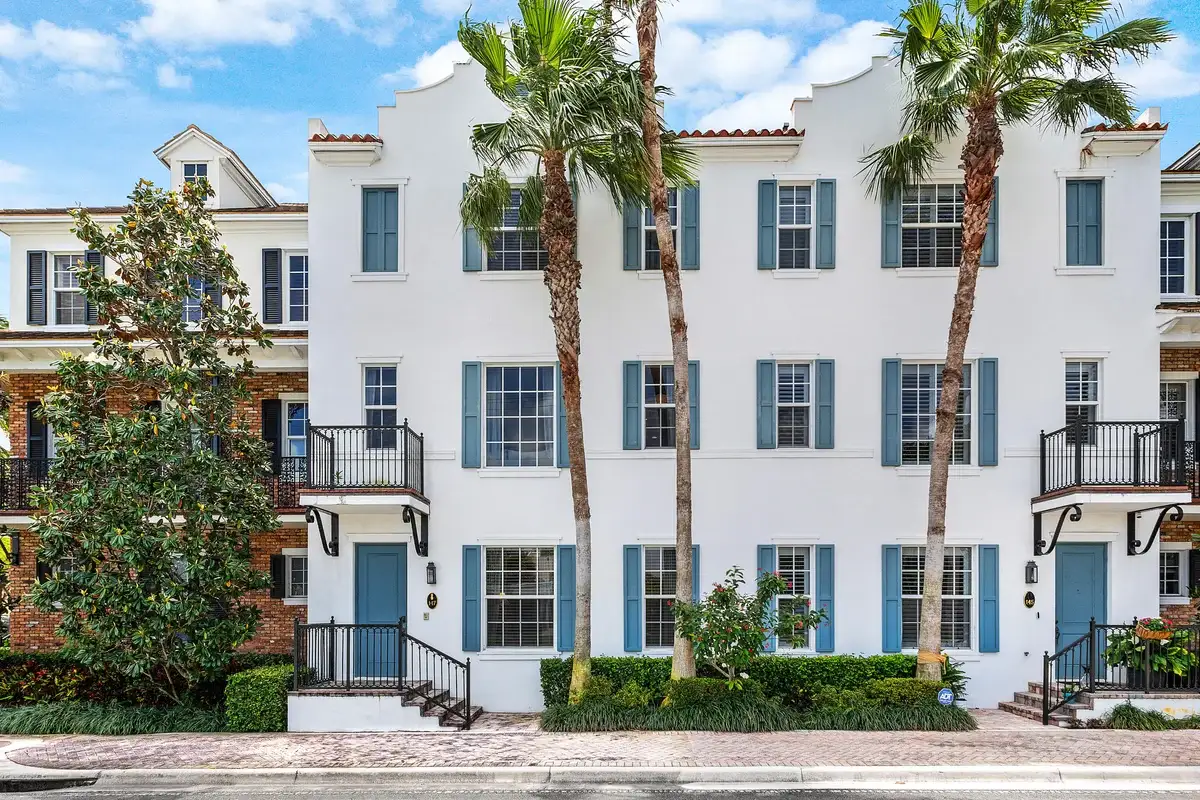 147 N Cannery Row Cir, Delray Beach: photo 1 of 44
