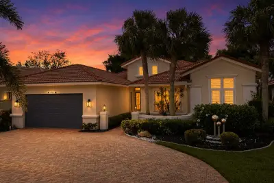 6983 Antinori Ln, Boynton Beach: photo 1 of 77