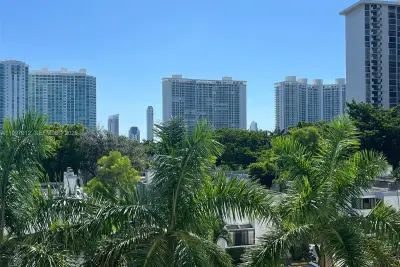 2851 NE 183rd St #405E, Aventura: photo 1 of 25
