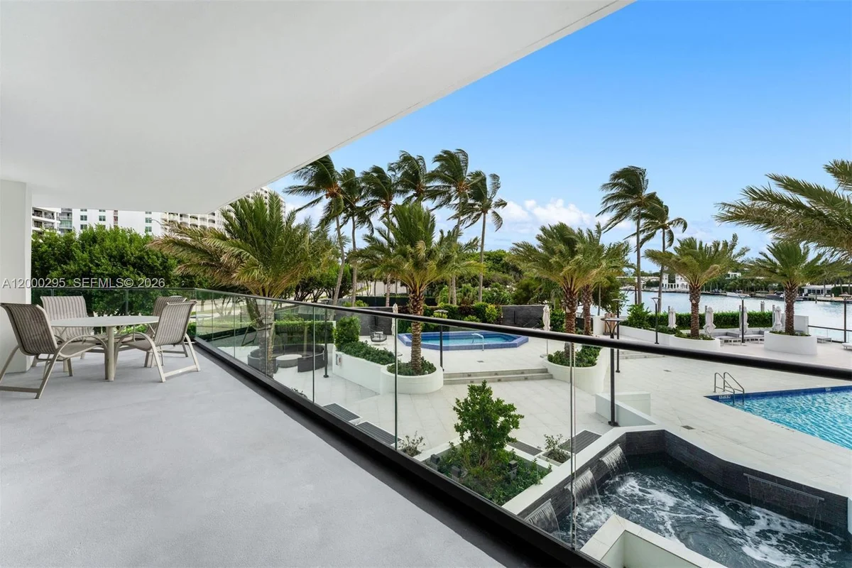 5500 Collins Ave #304, Miami Beach: photo 1 of 32