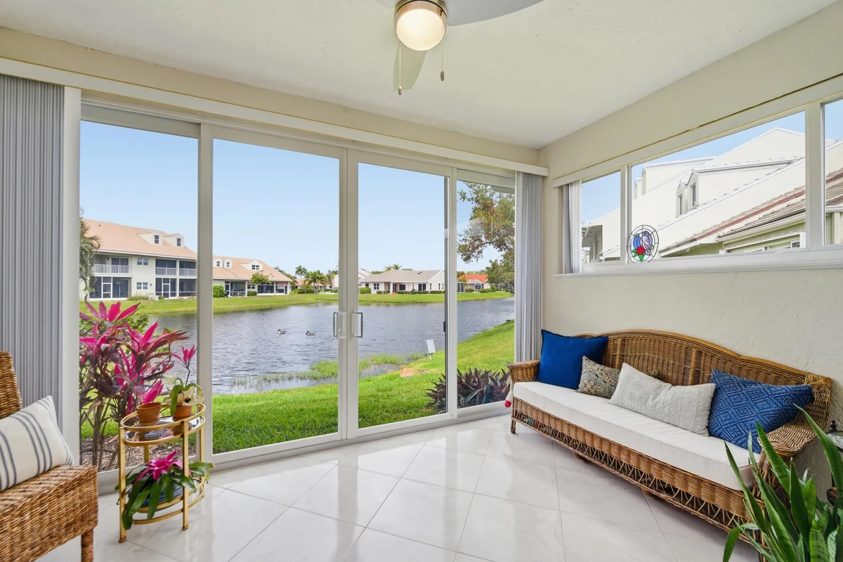 47 N Lakeshore Dr, Hypoluxo: photo 1 of 71