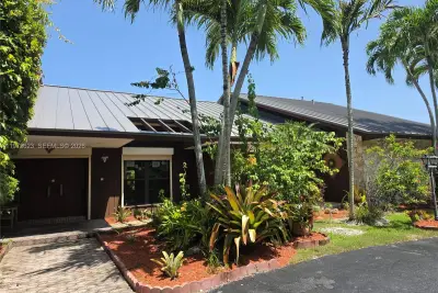 15305 SW 74th Ct, Palmetto Bay: photo 1 of 82