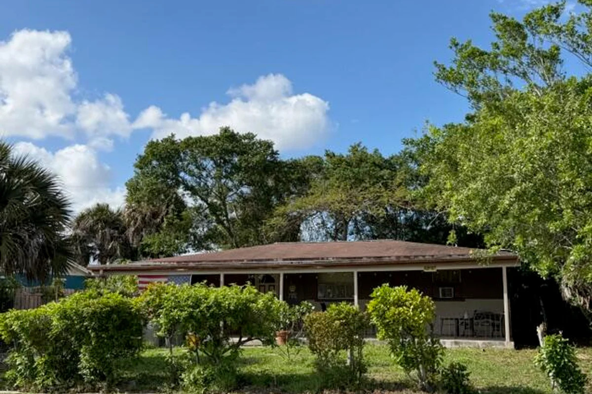 5107 Marcia Pl, West Palm Beach: photo 1 of 3