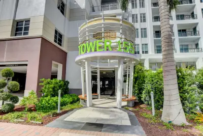 155 E Boca Raton Rd #Th3, Boca Raton: photo 1 of 101