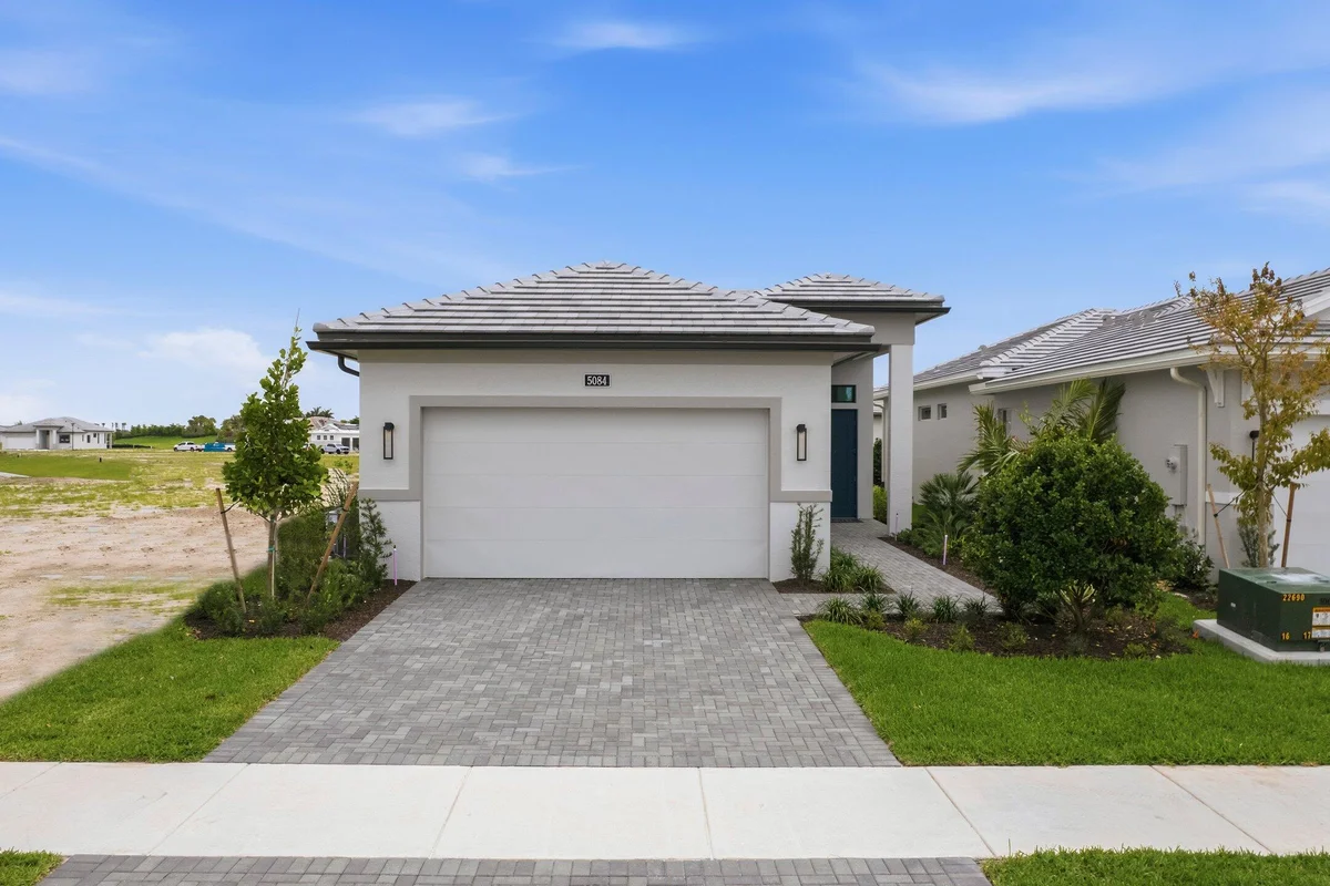 5084 Lido Key Ln, Westlake: photo 1 of 36