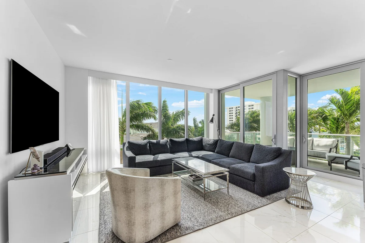2 Water Clb Way #403, North Palm Beach: photo 1 of 63