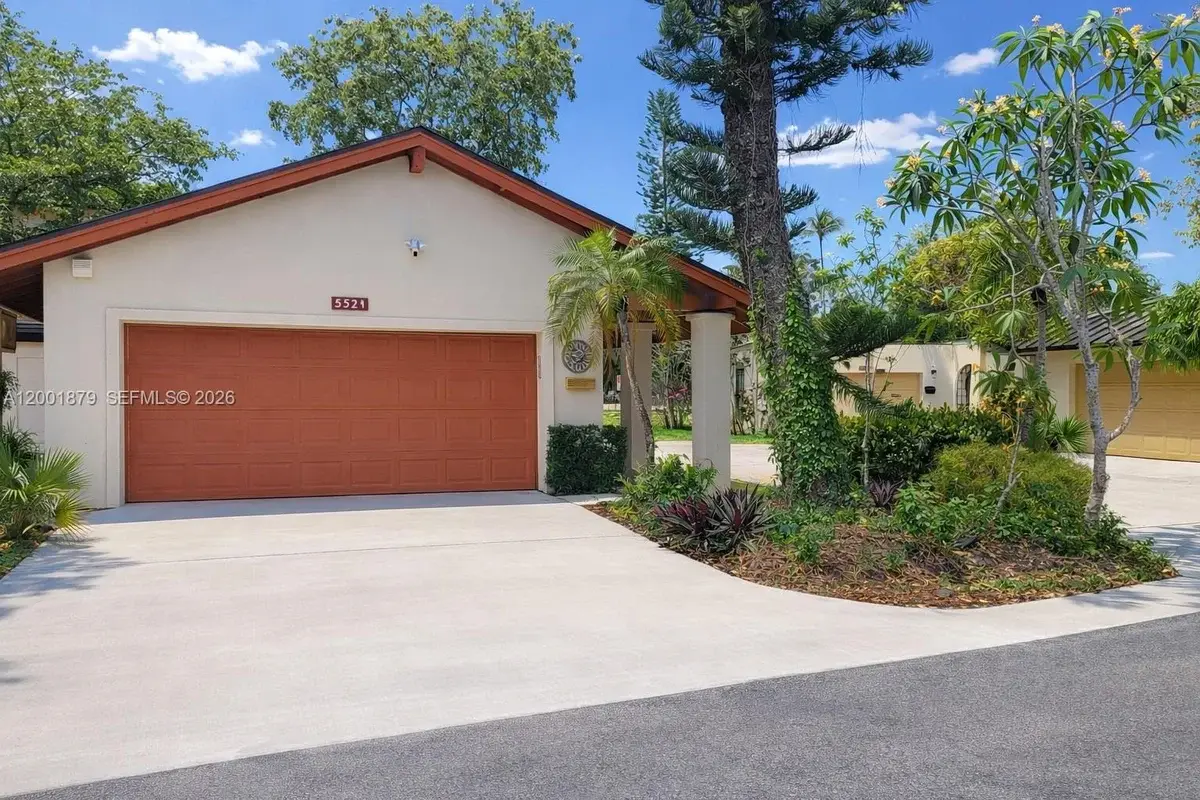 5524 Constant Spring Ter #213, Lauderhill: photo 1 of 16