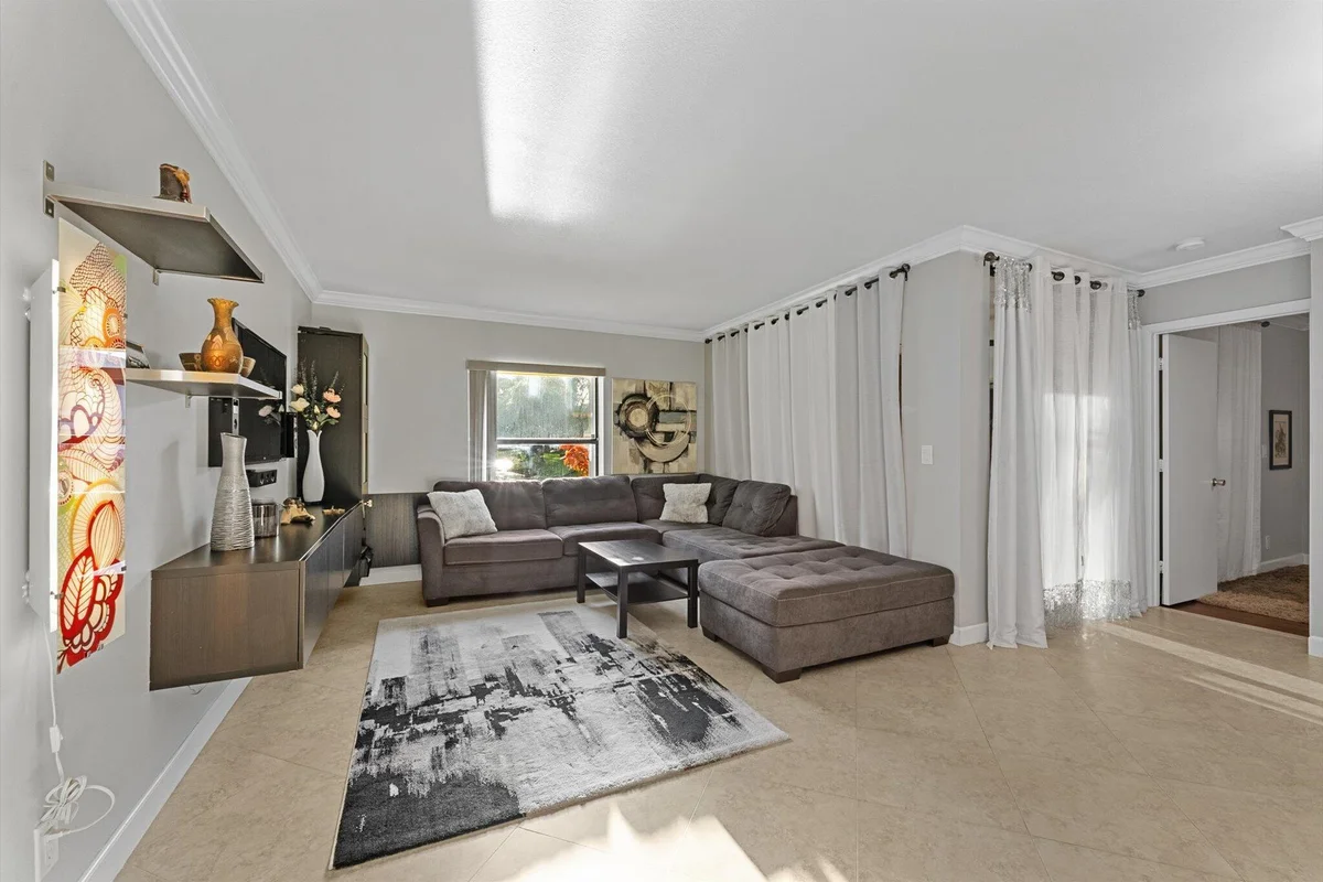 2969 Carambola Cir S, Coconut Creek: photo 1 of 36
