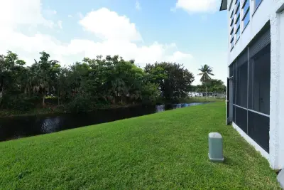 6570 Royal Palm Blvd #106j, Margate: photo 1 of 14
