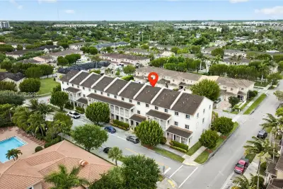 14213 SW 274th St, Homestead: photo 1 of 62