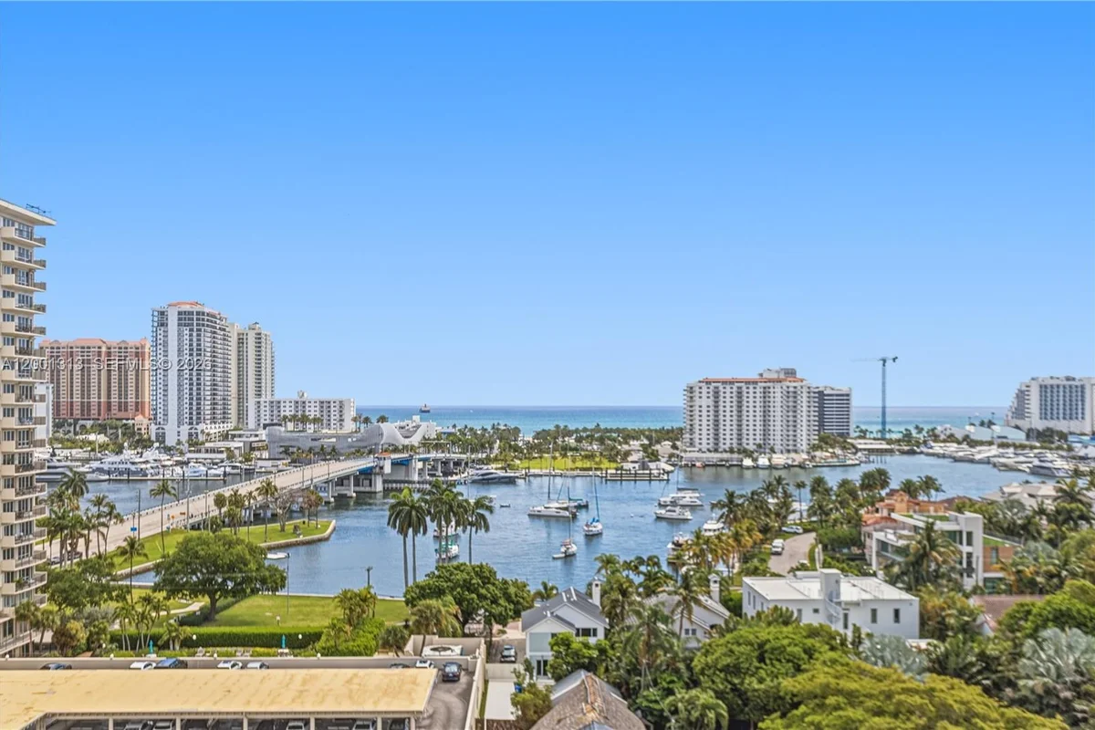 340 Sunset Dr #1210, Fort Lauderdale: photo 1 of 74