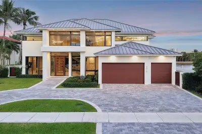2010 Intracoastal Dr, Fort Lauderdale: photo 1 of 57