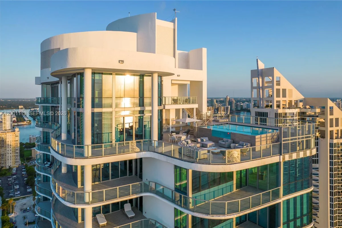 17475 Collins Ave #PH3201, Sunny Isles Beach: photo 1 of 67