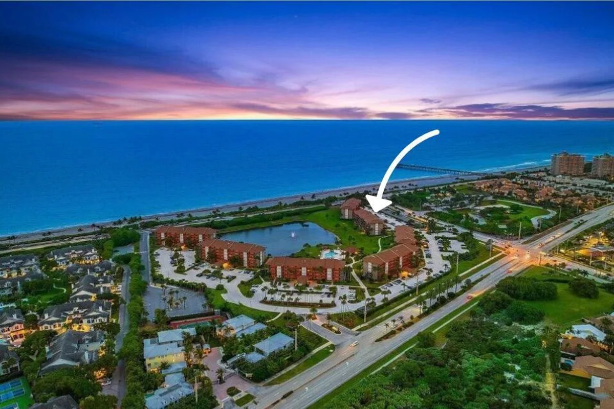 601 S Seas Dr #203, Jupiter: photo 1 of 36
