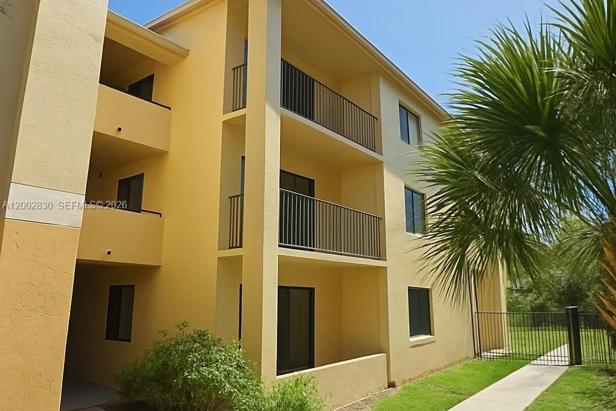 9999 Summerbreeze Dr #216, Sunrise: photo 1 of 10