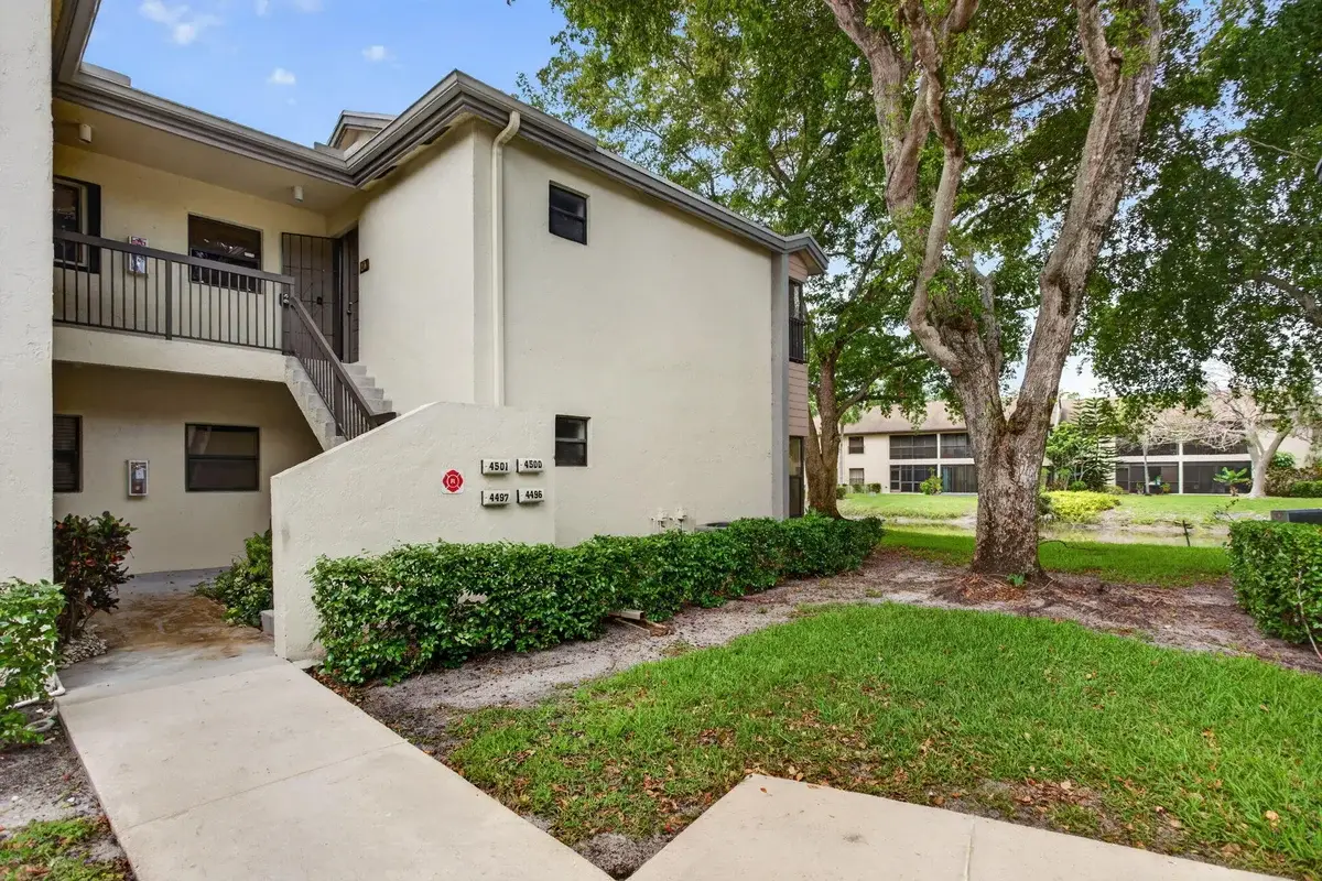 4500 Carambola Cir S #27305, Coconut Creek: photo 1 of 16