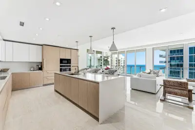 3100 N Ocean Dr #1702p, Riviera Beach: photo 1 of 45