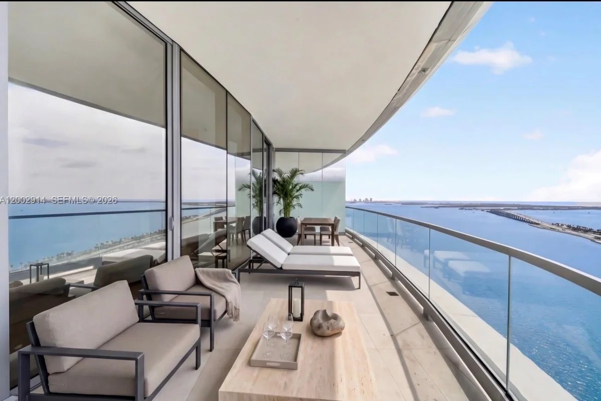175 SE 25 Rd #2602, Miami: photo 1 of 74
