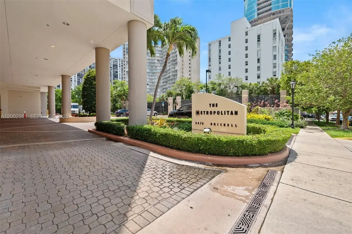 2475 Brickell Ave #1805, Miami: photo 1 of 26