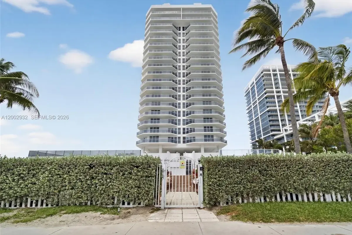 6767 Collins Ave #1609, Miami Beach: photo 1 of 31