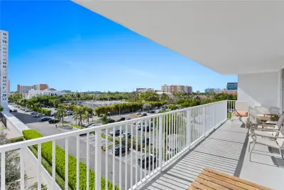 2851 NE 183rd St #502E, Aventura: photo 1 of 38
