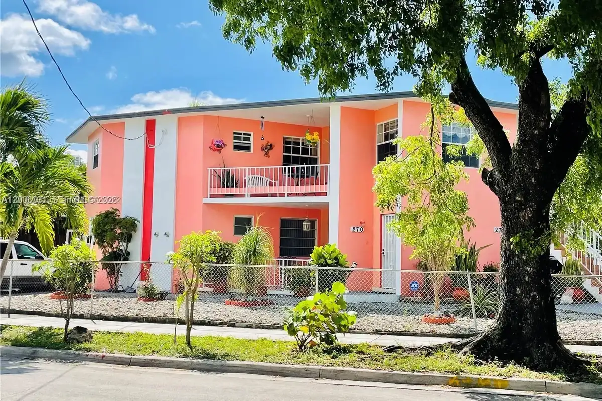 270 NW 34th Ter, Miami: photo 1 of 3