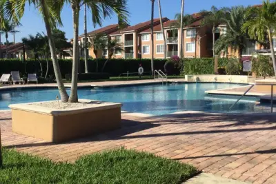 7872 Sonoma Springs Cir #205, Lake Worth: photo 1 of 11