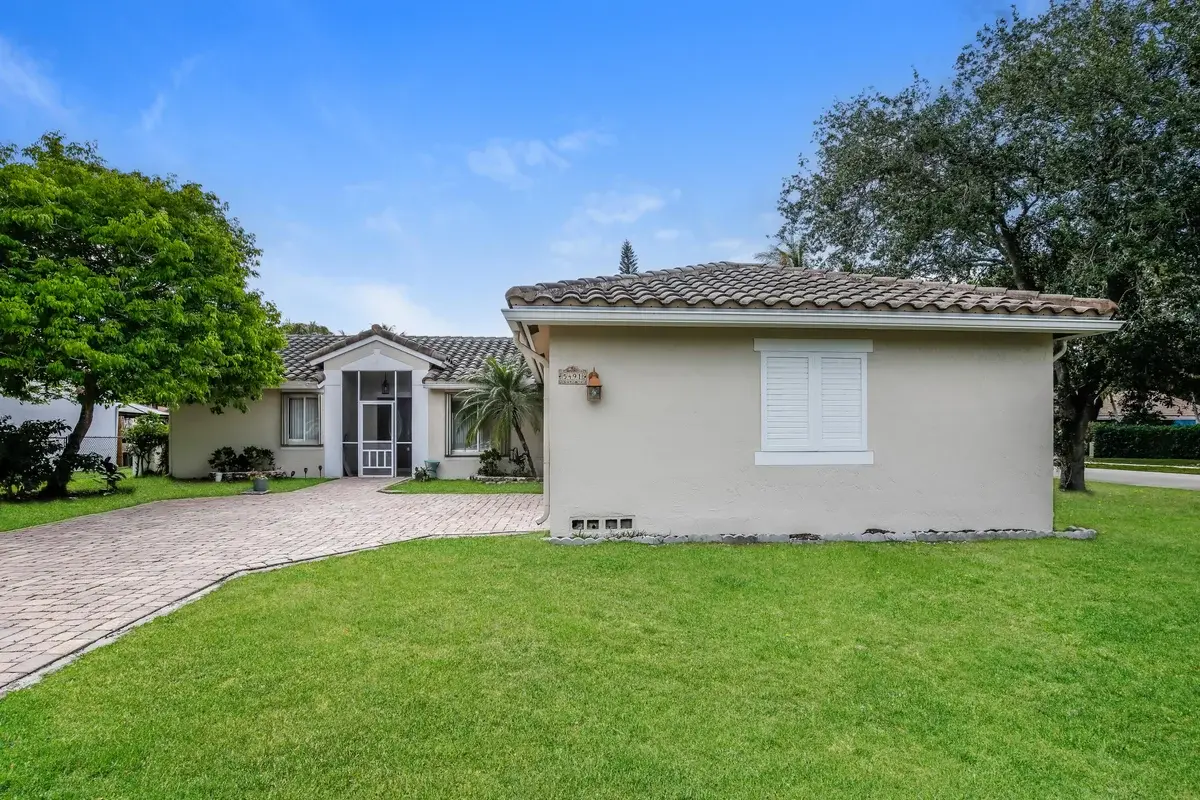 5491 NW 40th Ter, Coconut Creek: photo 1 of 22