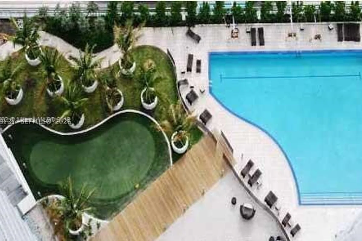 888 Biscayne Blvd #4310, Miami: photo 1 of 52