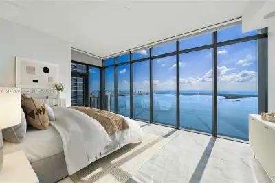 1451 Brickell Ave #5101, Miami: photo 1 of 27