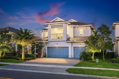 9338 Crestview Cir, Palm Beach Gardens: photo 1 of 73