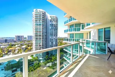 250 Sunny Isles Blvd #3-1606, Sunny Isles Beach: photo 1 of 35