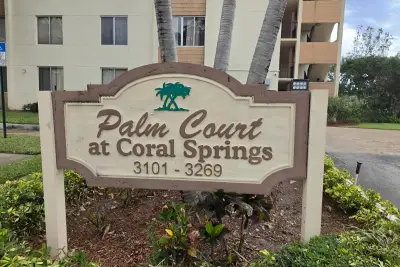 3253 Riverside Dr #D-301, Coral Springs: photo 1 of 21
