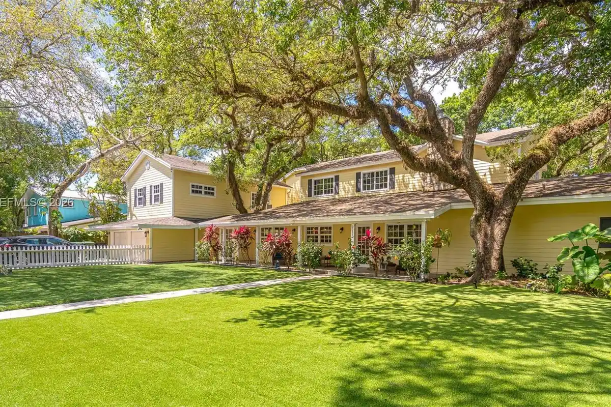 2221 SW 28th Way, Fort Lauderdale: photo 1 of 79