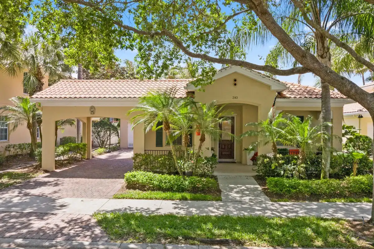 310 San Remo Dr, Jupiter: photo 1 of 44