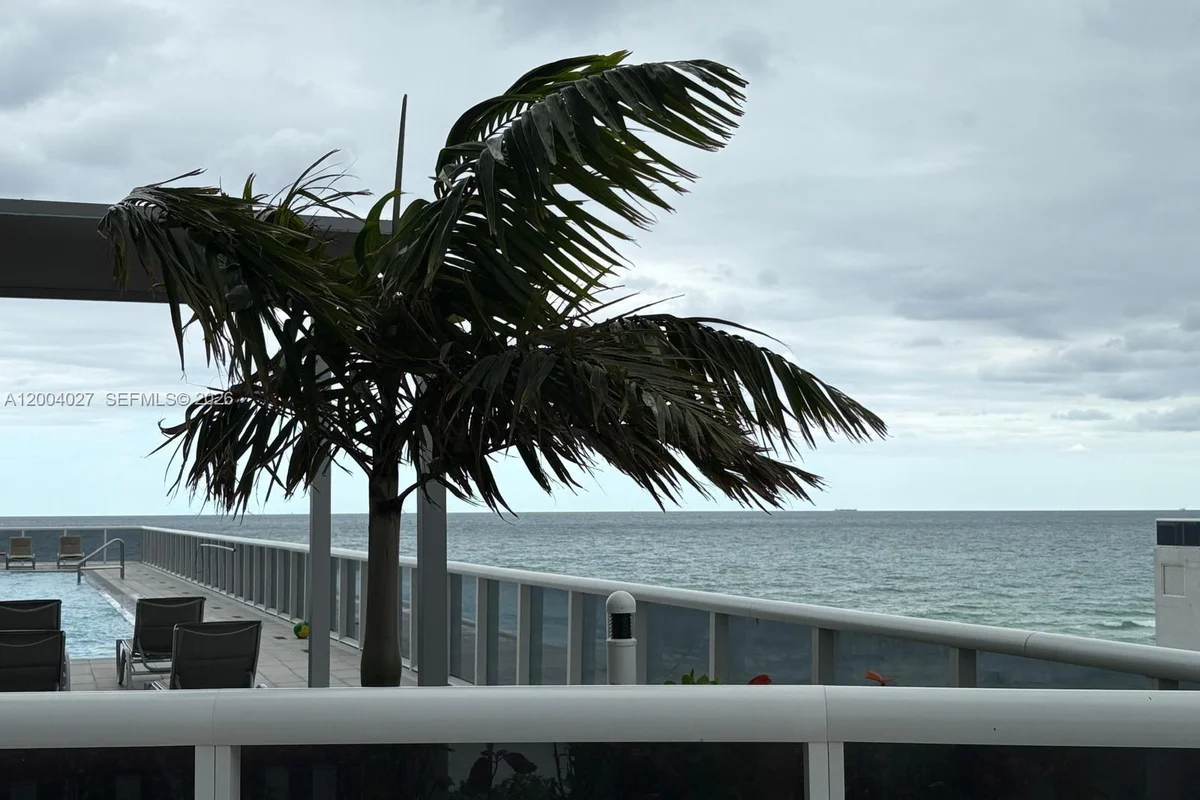 16001 Collins Ave #406, Sunny Isles Beach: photo 1 of 40